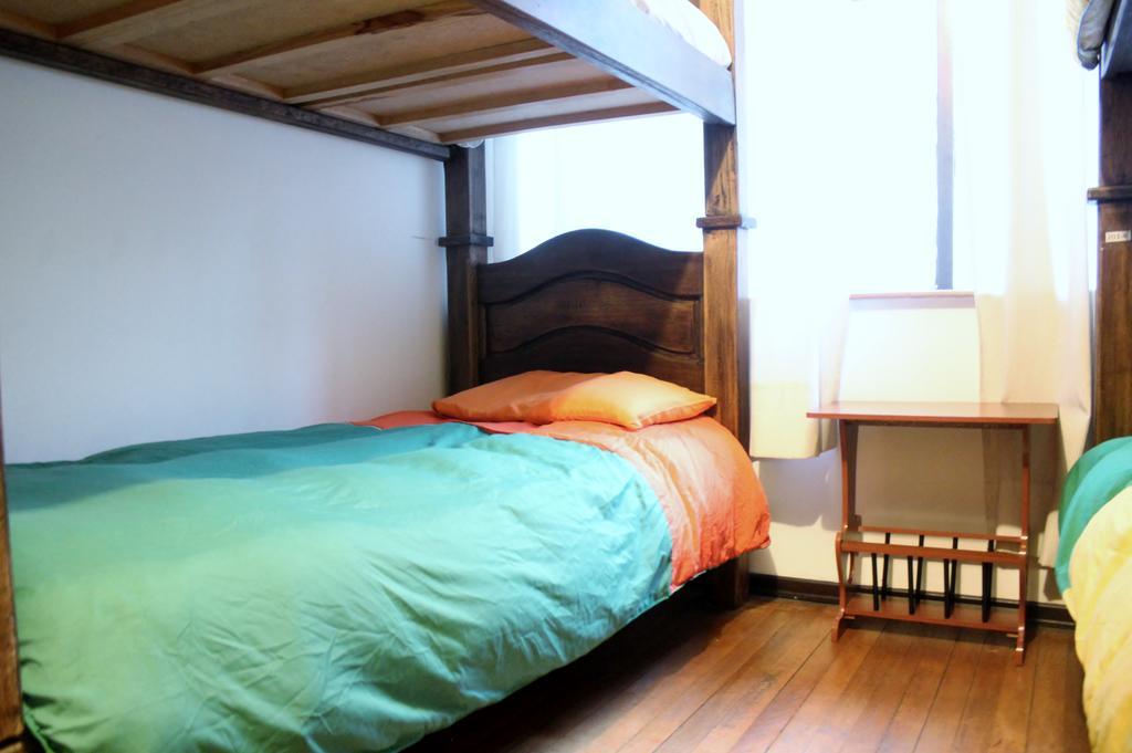 Hostal La Pinta Богота Экстерьер фото