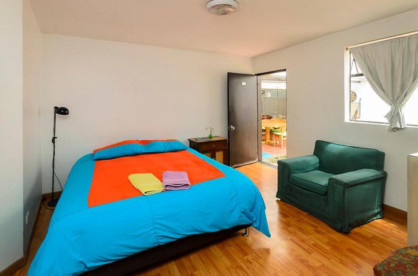 Hostal La Pinta Богота Экстерьер фото