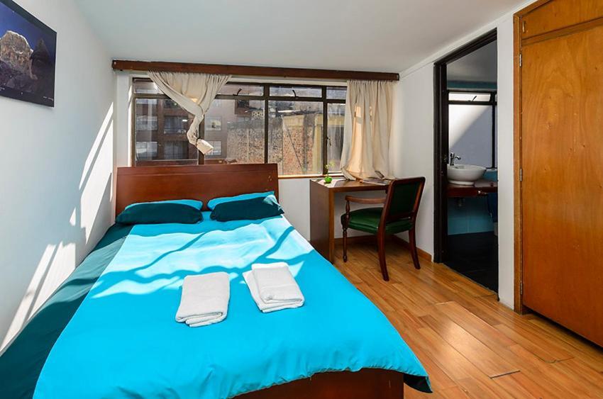 Hostal La Pinta Богота Экстерьер фото
