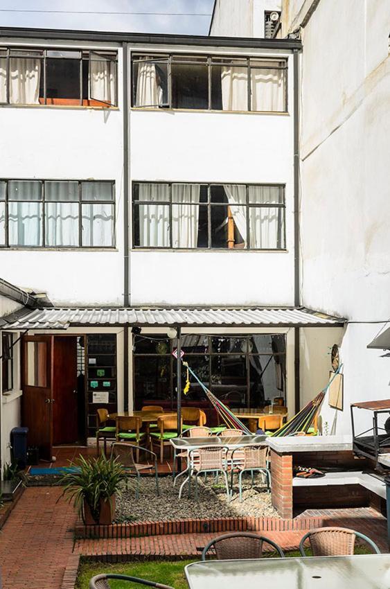 Hostal La Pinta Богота Экстерьер фото