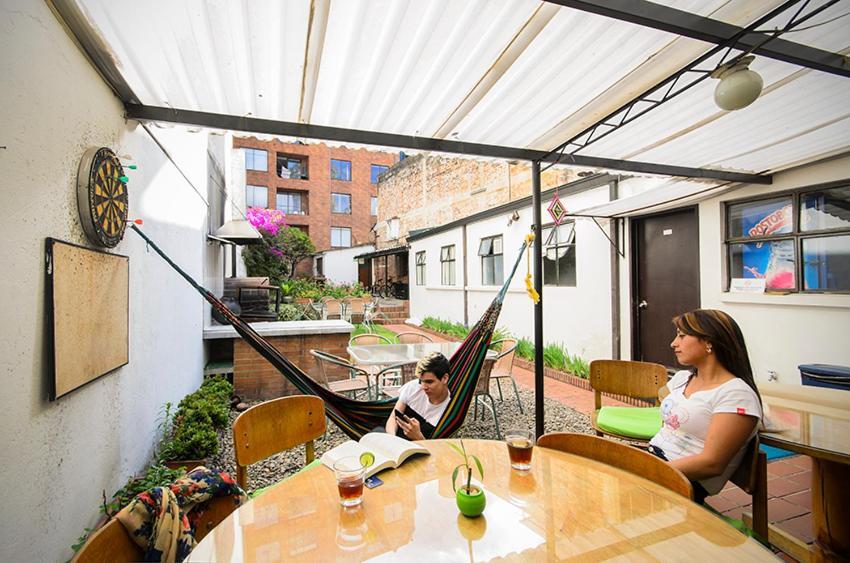 Hostal La Pinta Богота Экстерьер фото